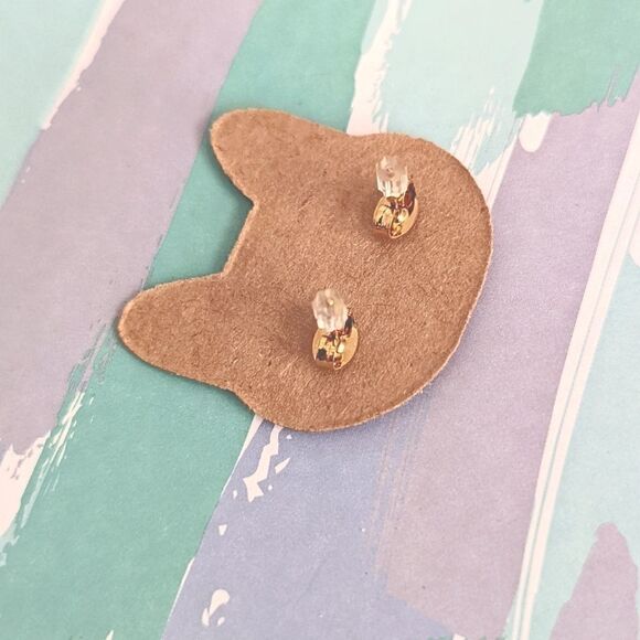Mouse Bear Shape Iconic Minimalist Stainless Steel Dainty Gold Stud Earrings - Picture 8 of 9